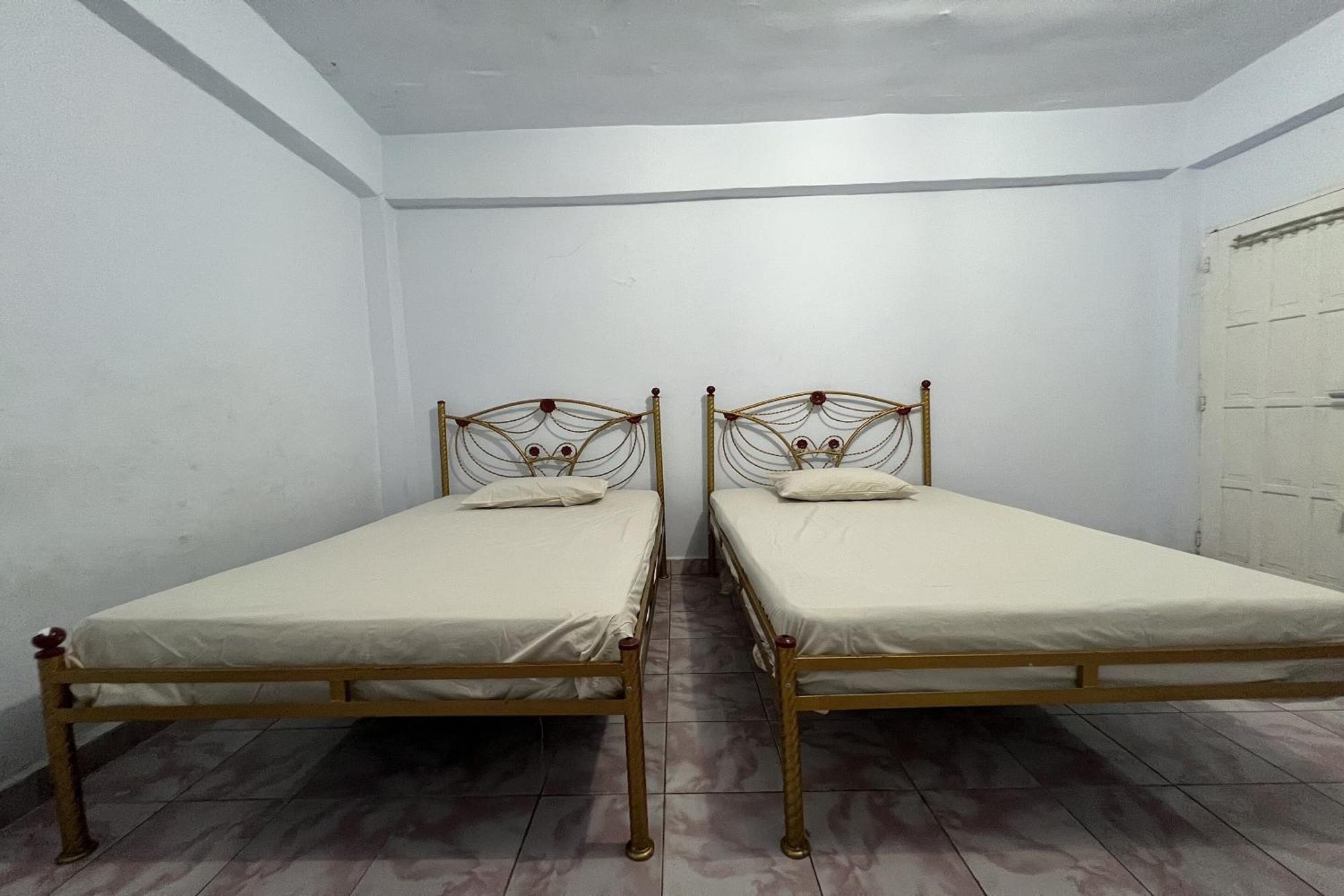 Oyo 91757 Surya Hotelneartaman Anggrek Pkk Watansoppeng Lalabata المظهر الخارجي الصورة